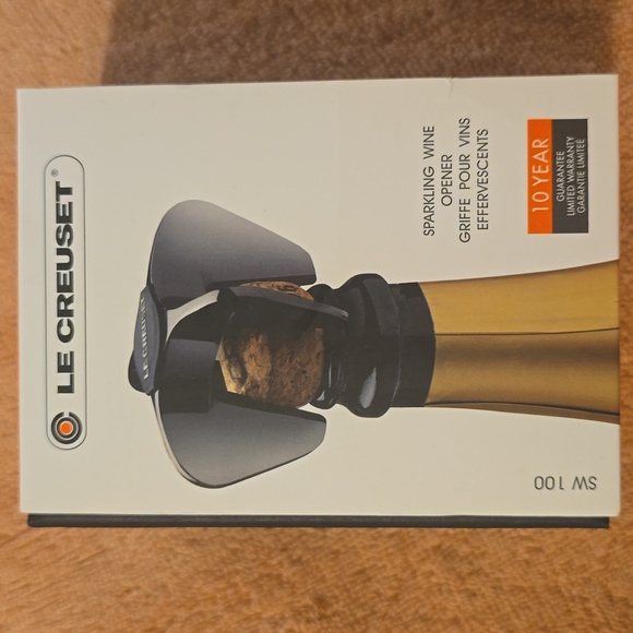 ❤️BUY 2 GET 1 FREE  Le Creuset Star Nickel-Plated Champagne Opener, $37.95US - Picture 2 of 6